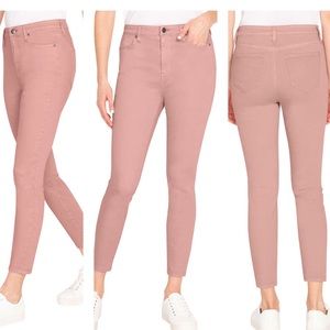 *NEW* Buffalo Skinny Jean